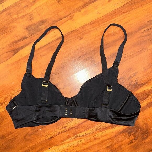 NWOT CUUP The Plunge Bra - Picture 2 of 3